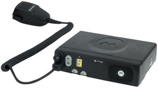 Motorola CM-140 UHF — Рація аналогова 403-440 МГц 8 каналів COM.694460 фото